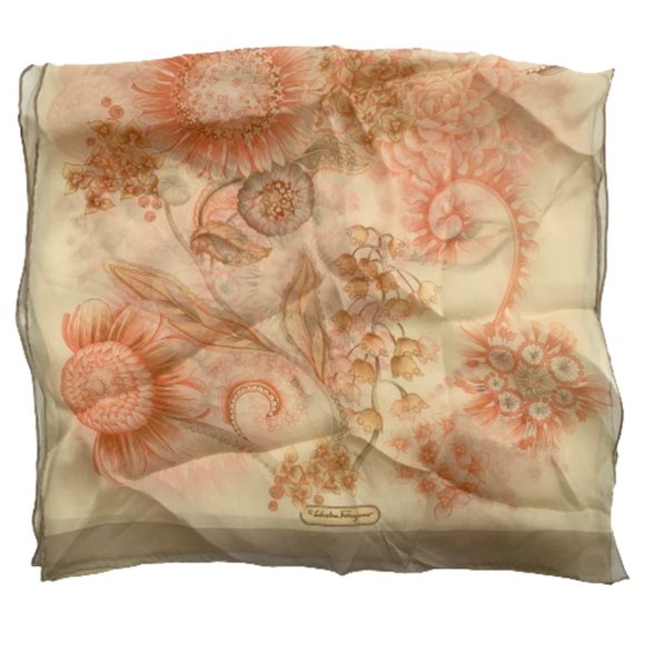 Salvatore Ferragamo Sunflower Silk Scarf in Cream New in Ferragamo red envelop - Picture 1 of 9